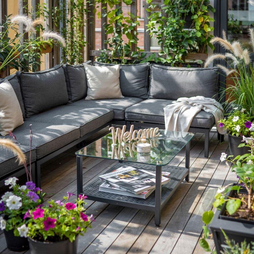 aranżacja tarasu z roślinami